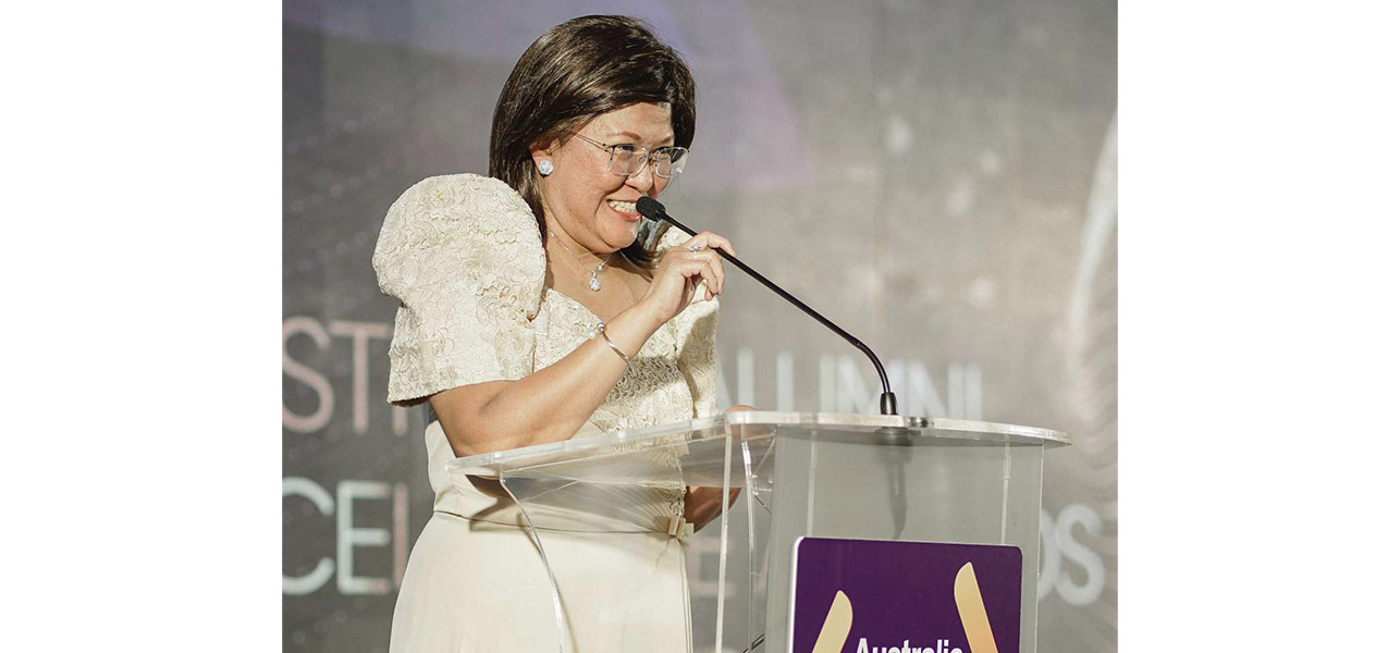 Alumni Excellence Awards Photos 2022 Selected (11).jpg