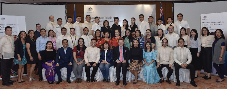 37 Filipino scholars set to study in Australia Photo.png