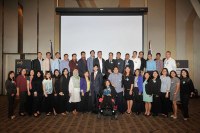Thirty Filipinos Graduate from Joint Australia-Philippine University Program